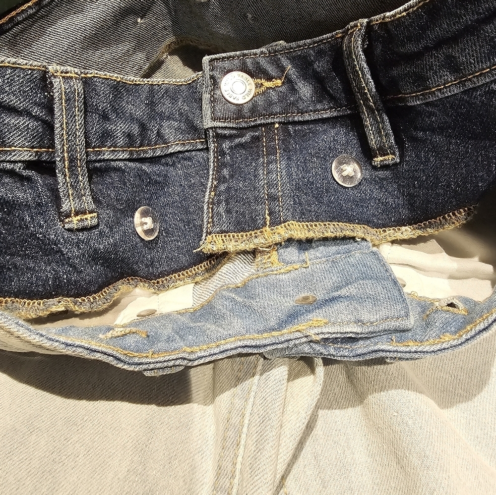 New Jean - Picture 4 of 6